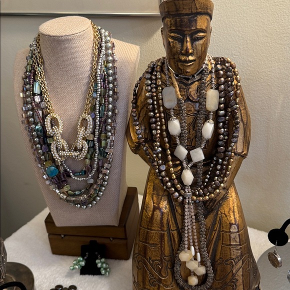 Come dig with me. Unlisted gorgeousness in every price range. - Picture 17 of 17